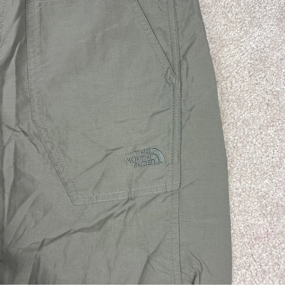The North Face Shorts Women’s Size 6 Bermuda Nylon Brown Hiking Outdoor - Picture 7 of 14